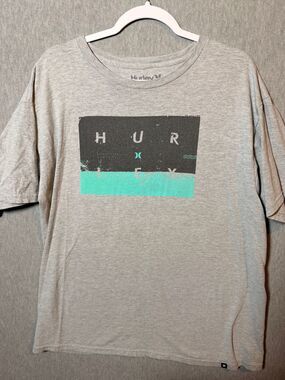 Hurley Men's Gray Graphic Logo T-Shirt Short Sleeve Crew Neck Size L Surf Skate